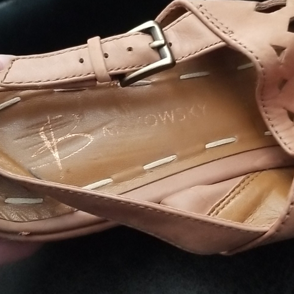 B MCKOWSKY LEATHER SANDAL - Picture 8 of 9